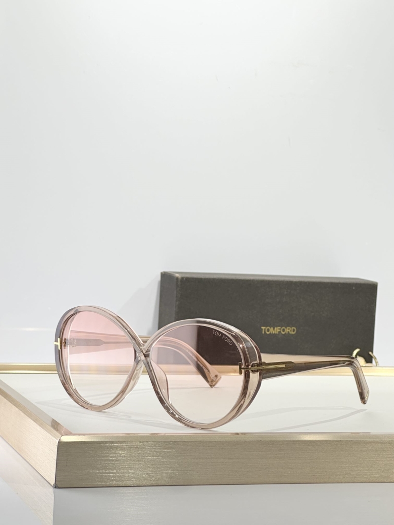 TOM FORD